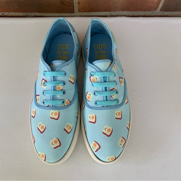 Cute To The Core Toast Print Lace Up Sneakers Women’s US 10 M - Picture 4 of 9